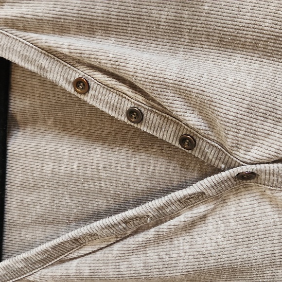 Women's short sleeve,  v neck 3/4 button up shirt from June and Delaney - Picture 2 of 6